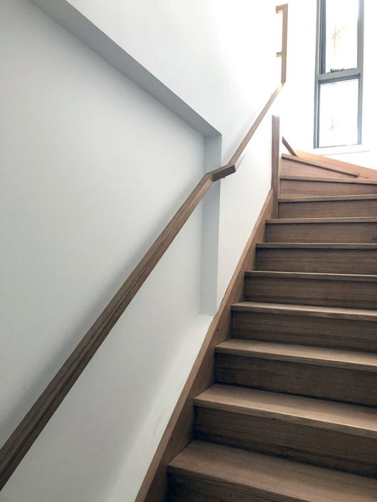Continual Hand Rail | stairs melbourne